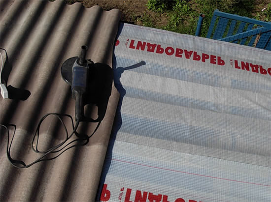 чем пилить шифер