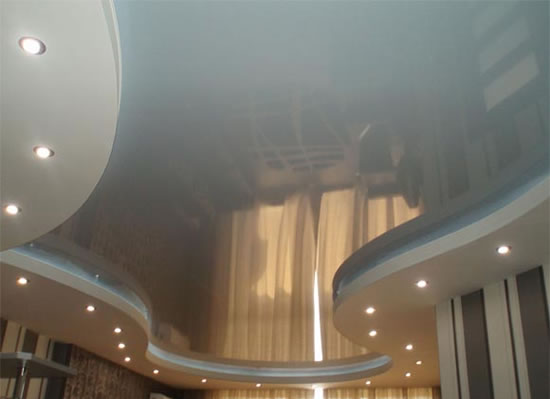 монтаж двухуровневых натяжных потолков