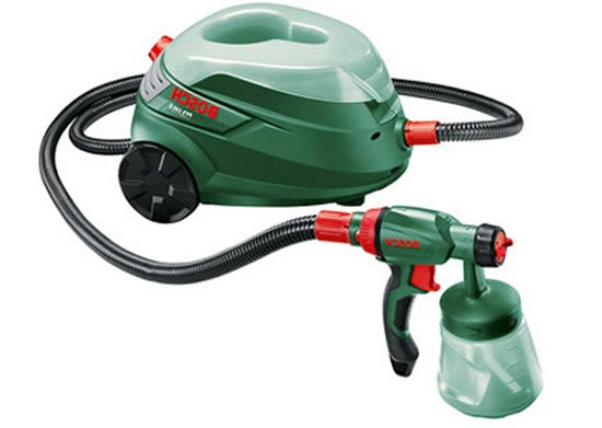 покраска потолка из краскопульта