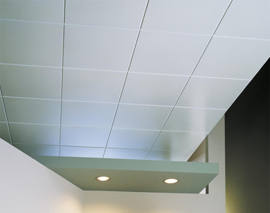 потолок из пенопласта