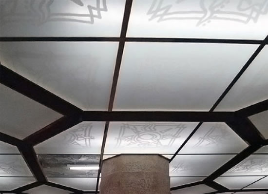 потолки из матового стекла