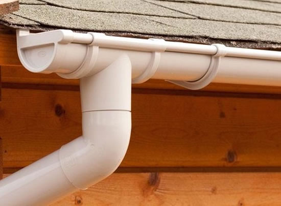 как монтировать пластиковые трубы