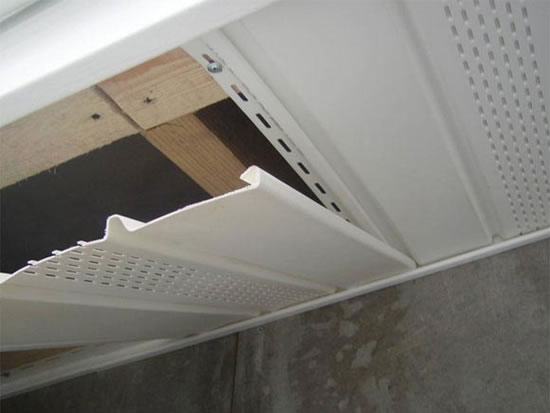 карнизные свесы