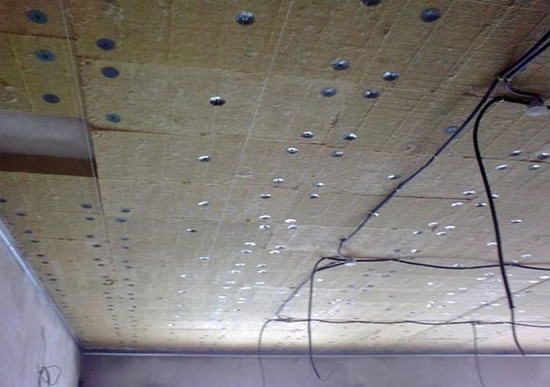 утепление потолков в частных домах