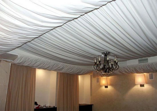 какие преимущества натяжного потолка