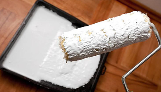 грунтовать потолок перед покраской