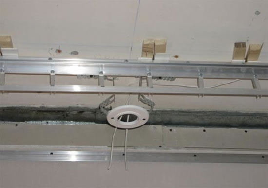 закладные под натяжной потолок