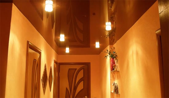 натяжной потолок в прихожей устройство