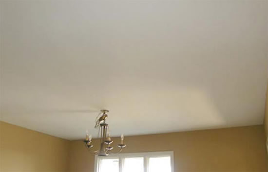 дизайн потолков в прихожей