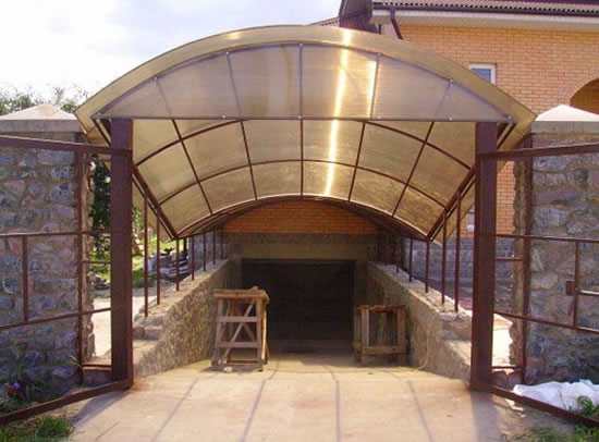 односкатные навесы из поликарбоната