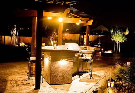 светильники потолочные уличные в беседке