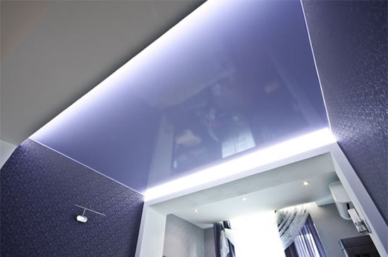 как выбрать минимальное расстояние натяжного потолка