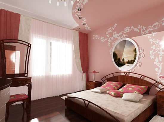 как оформить потолок в спальне