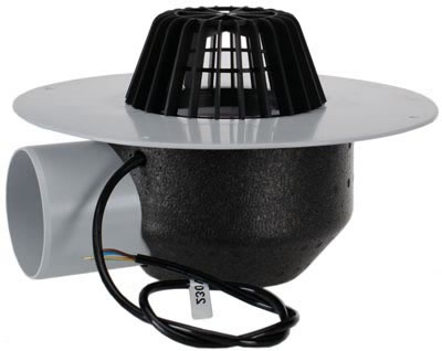 монтаж кровельных воронок