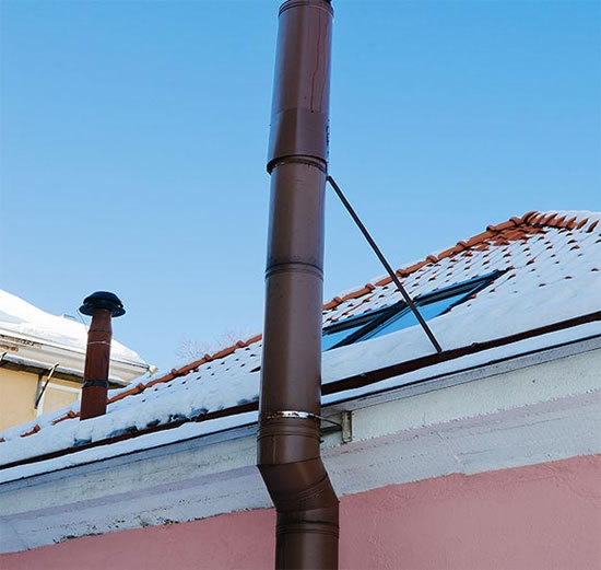 высота вытяжной трубы над крышейвысота вытяжной трубы над крышей