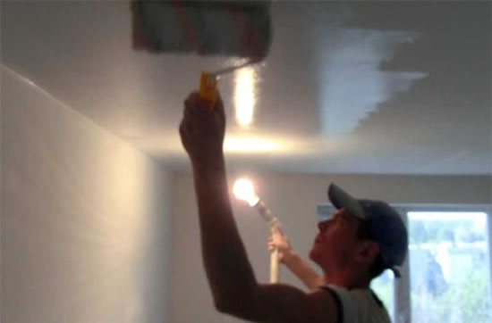 глянцевая белая краска для потолка