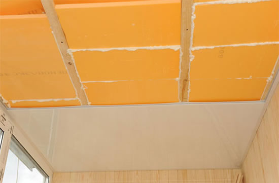 ремонт потолка лоджии