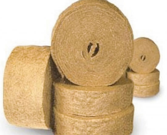 чем лучше засыпать потолок в бани