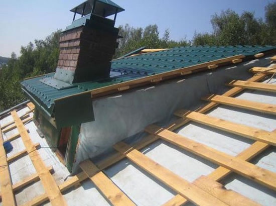 кровля из металлочерепицы технология