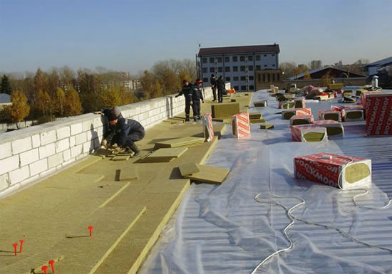 как утеплить плоскую крышу