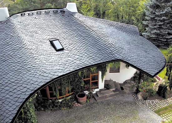 красивая сланцевая кровля