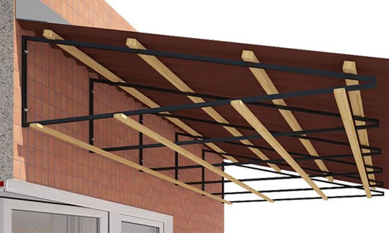 монтаж крыши балкона