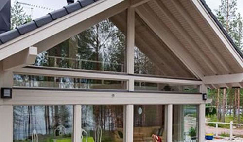 не подшитый фронтонный свес 