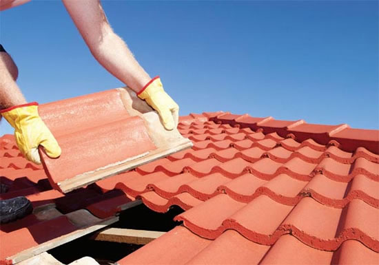 укладка керамической черепицы