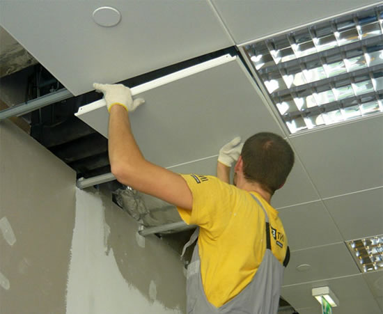 установка подвесных потолков своими руками