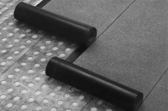 устройство кровли из рулонных материалов