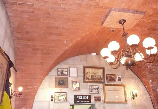 сводчатый потолок плюсы