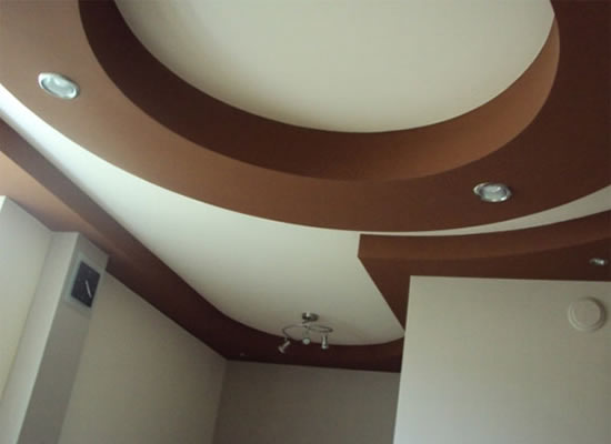 примеры подвесных потолков
