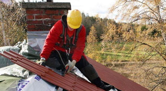 технология устройства кровли из металлочерепицы