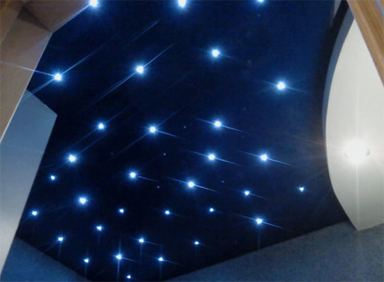 потолок в виде звездного неба