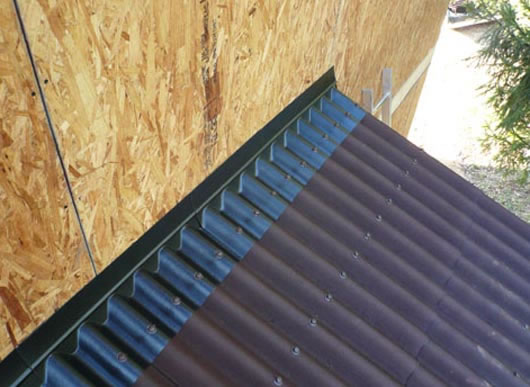 примыкание кровли к стене