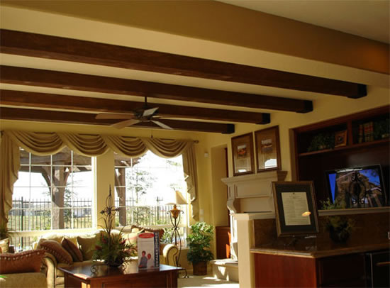 как обыграть потолок с балками советы