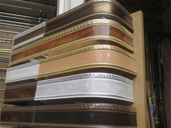 как установить потолочный карниз